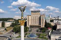 Арестович пояснил, почему не бомбили Киев в День Независимости