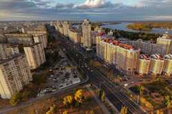 В Киеве 16 лет обещали построить паркинг: вмешалась прокуратура