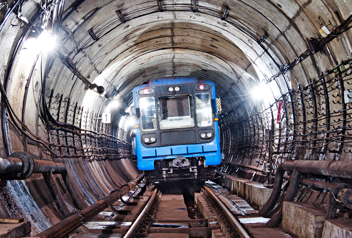 Владу Києва закликали добудувати метро на Виноградар
