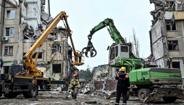Стало відомо скільки об'єктів на Київщині змогли відбудувати після обстрілів