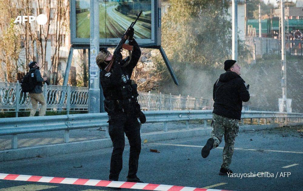 В поліції показали, як збили дрон-камікадзе над Києвом (ВІДЕО)