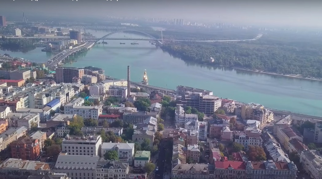 У Києві намагалися привласнити будівлю за заниженою втричі вартістю