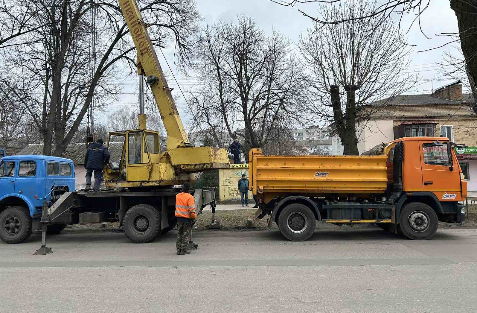 У Київській області демонтували декілька споруд (АДРЕСИ)