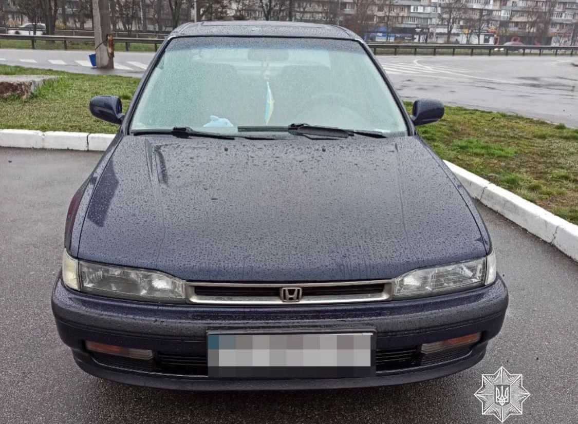 У Києві патрульні виявили автомобіль у розшуку