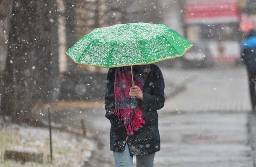 У Києві очікується різке погіршення погоди: прогнозують перший сніг