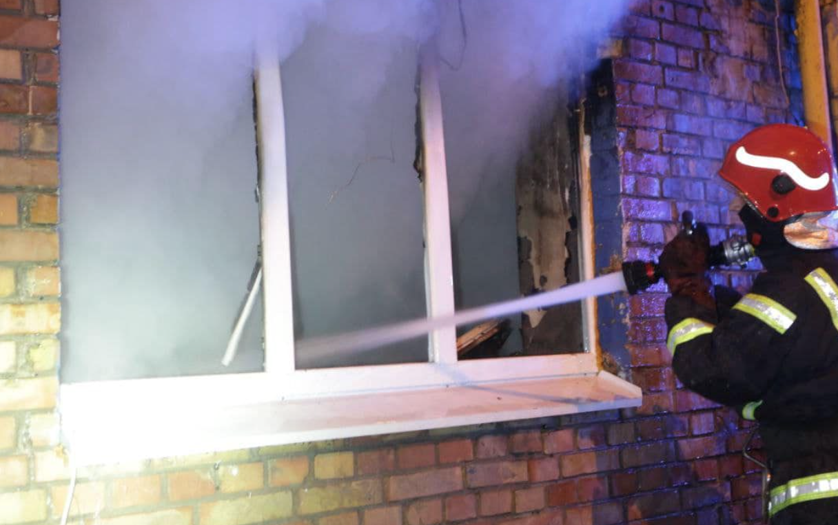 В Подольском районе произошел пожар в 5-этажке: умер человек. Читайте ...