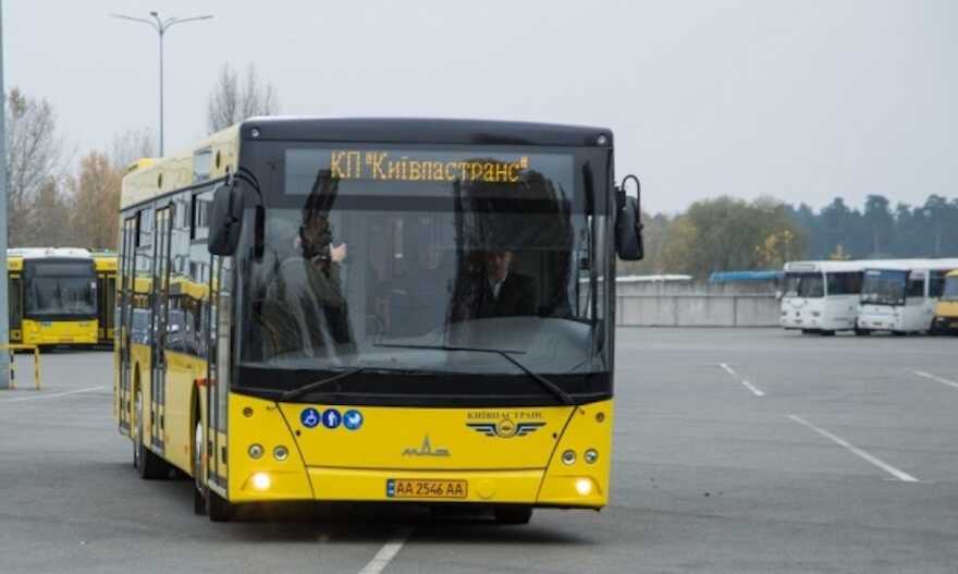 У Києві відновлять ще один автобусний маршрут: схема руху