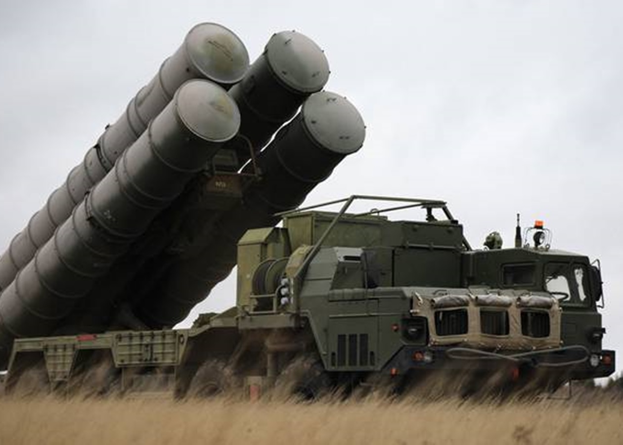 Про ракетні обстріли Києва розповіли в Міноборони України